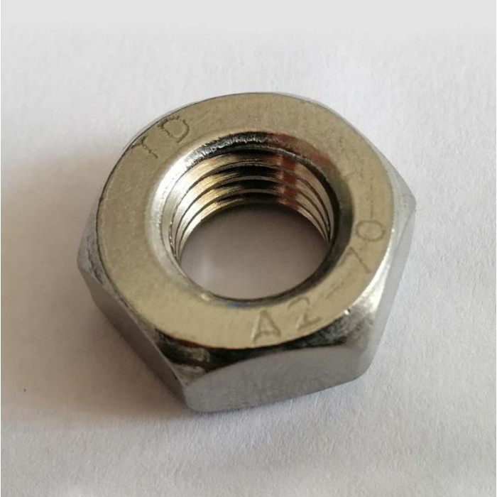 Гайка шестигранная нержавеющая DIN 934 М22x1,5 А2